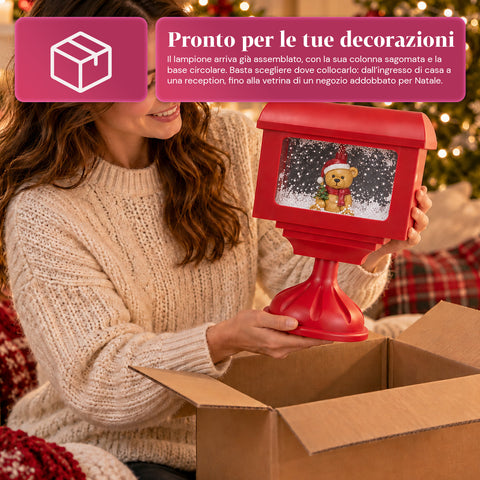 Candeeiro decorativo de Natal em forma de caixa de correio com efeito de neve, luzes LED e música, 2 variantes: Pai Natal ou Ursinho, altura 41 cm, a pilhas