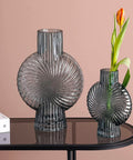 immagine-2-atmosphera-createur-dinterieur-vaso-in-vetro-grigio-coquillage-h32cm-ean-3560232686597